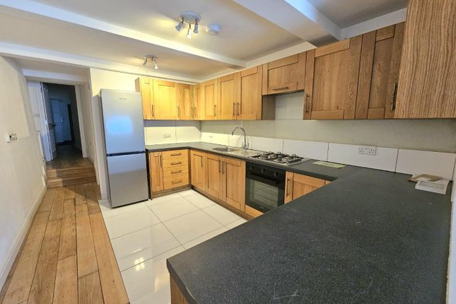 3A, Church Street, Wotton-Under-Edge photo 3