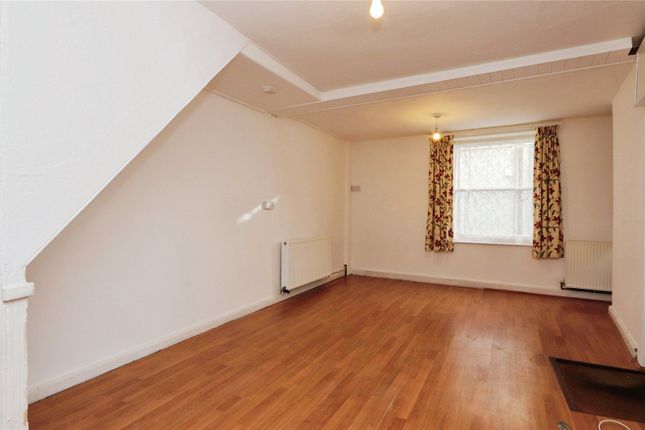 66, Irsha Street, Bideford photo 4