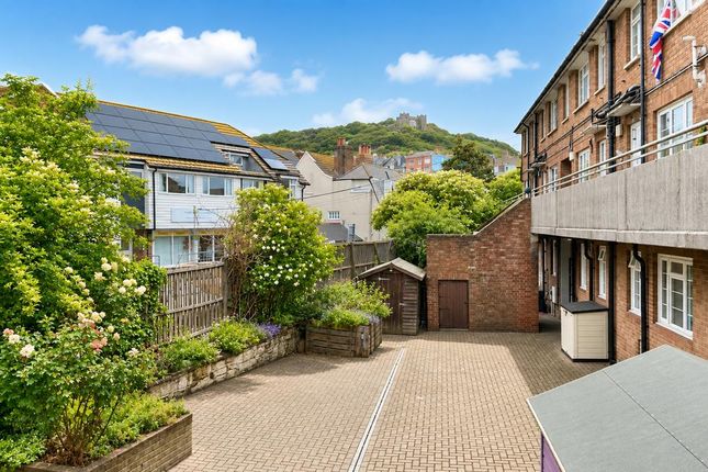 Flat 12, Hastings Wall, East Street, Old Town, Hastings photo 5