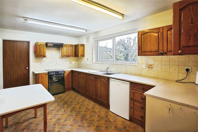 33, Green Pastures, Stockport photo 4