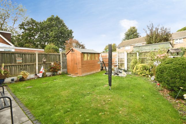 Braziers Close, Chelmsford photo 3