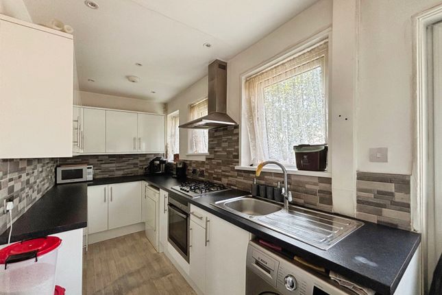21, Newton Road, Cardiff photo 3