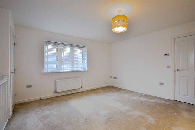 39 Sulgrave Way, Wellingborough photo 4