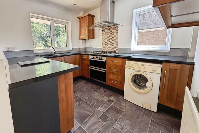 16 Gowy Close, Stoke-On-Trent photo 4