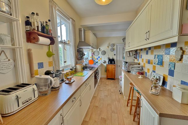 3, Gosport Road, Fareham photo 3