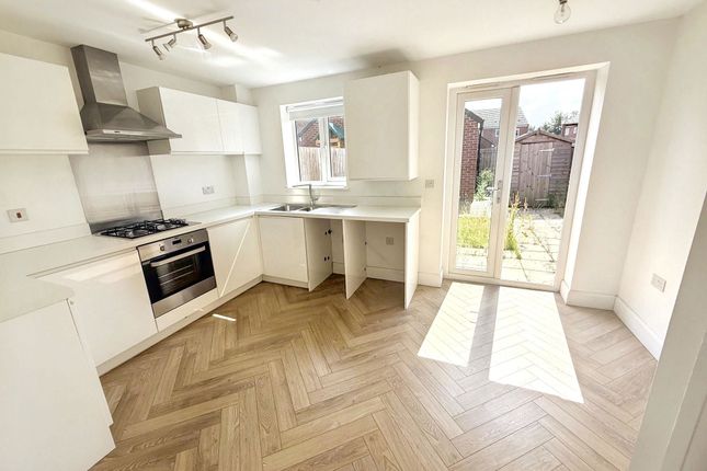 37, Rouen Crescent, Cramlington photo 2