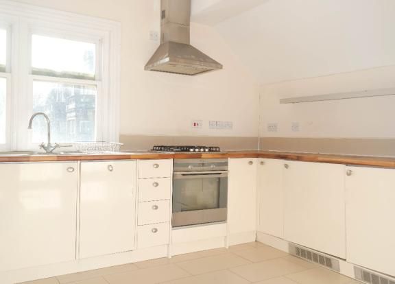 Charming One Bedroom Maisonette