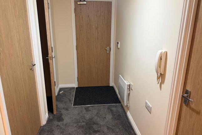 20 Hendon Court, Hendon Rise, Nottingham photo 3