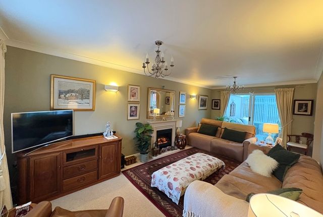 1, Ware Court Devon, Honiton photo 4