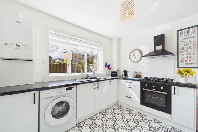 31, Springbank Road, Paisley photo 4