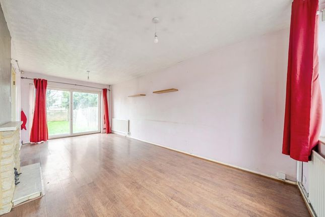 5 RANDOLPH ROAD, Langley, Slough photo 2