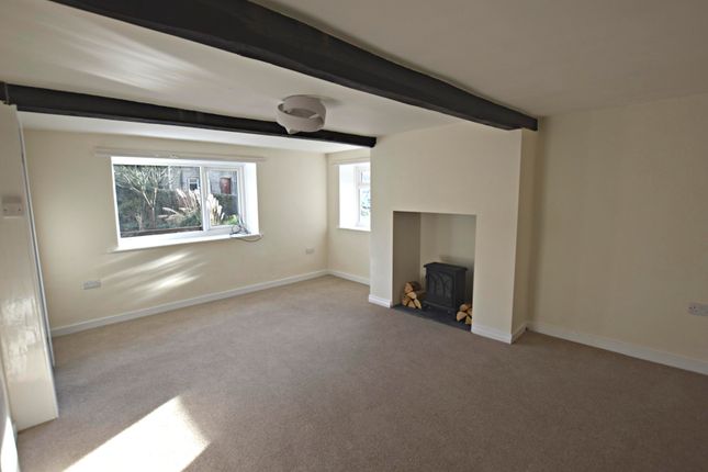 7, East Street, Holmfirth photo 3