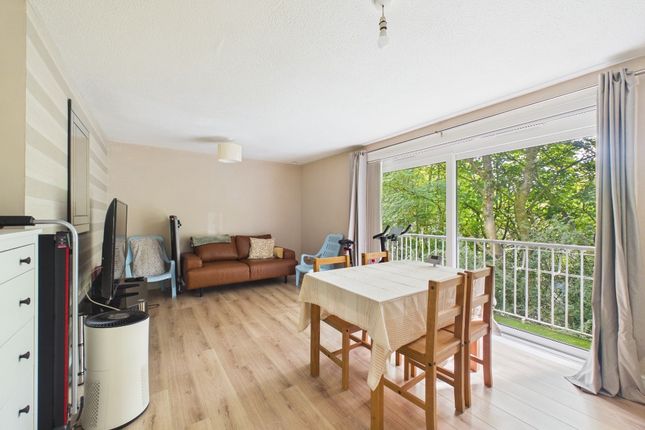 24, Whitehills Place, East Kilbride photo 4