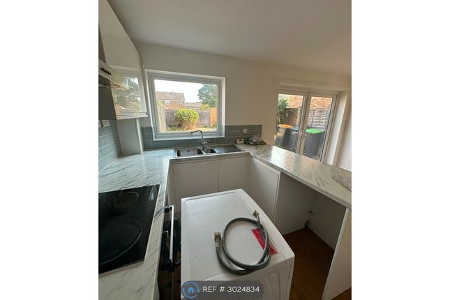 Hillgrounds Road, Kempston, Bedford photo 2