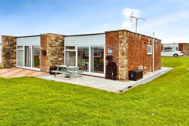 2-bed house on 136,, Brambles Chine, Freshwater, £99,950