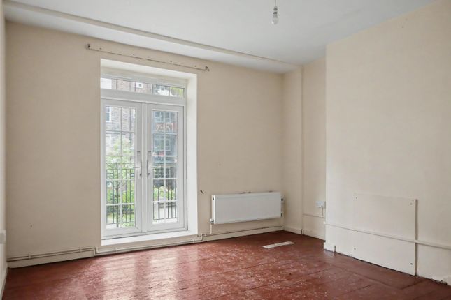 Flat 8, Lycette House, Brixton Hill photo 3