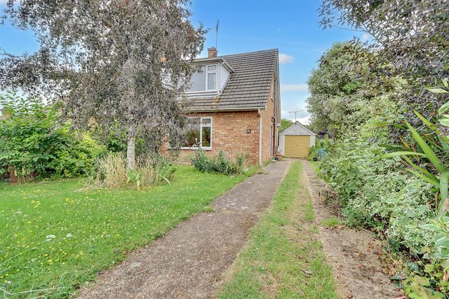 Semi-detached house for sale in Highcliffe Road, Wickford