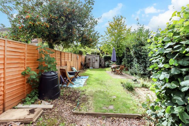 20, Harrowick Lane, Northampton photo 4