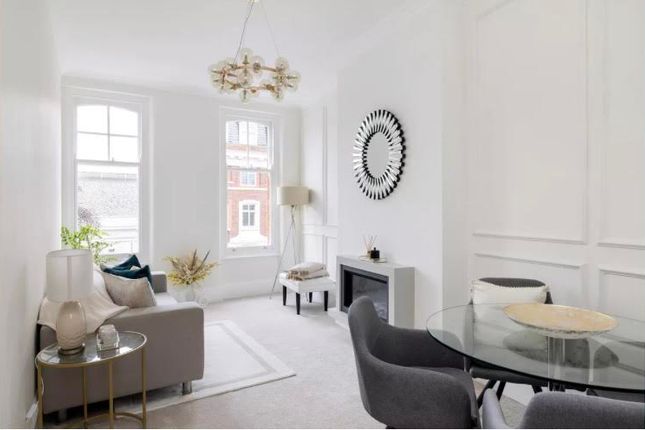 Flat to rent in Kings Road, London