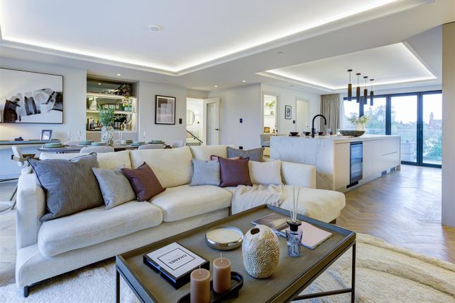Flat for sale in The Luxley, London