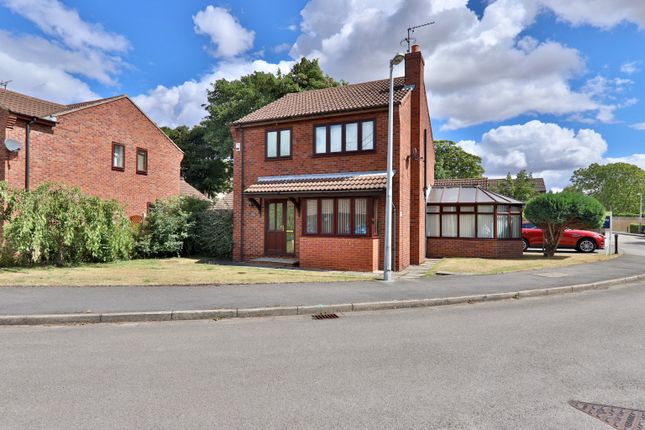 Thumbnail Detached house for sale in Cliff Road, Hessle, East Riding Of Yorkshire