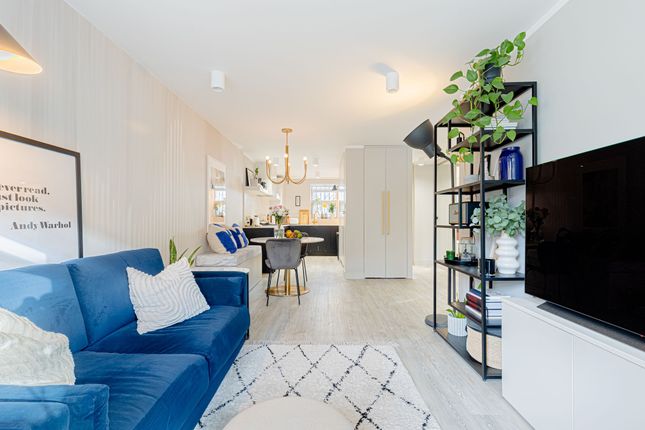 Flat 4, 5a Rotherfield Street, London photo 3