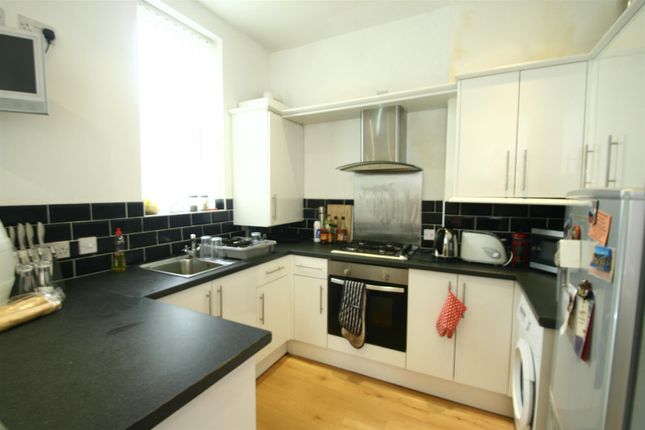 Thumbnail Flat to rent in Addycombe Terrace, Heaton