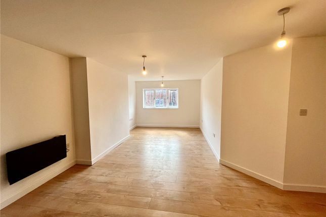Flat 6, 24, Castilian Street, Northamptonshire photo 3