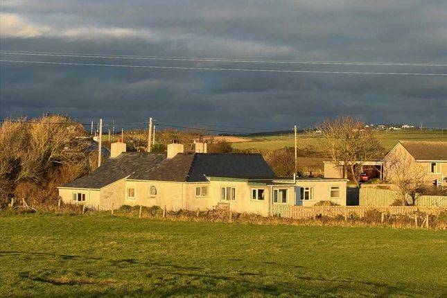 Cottage for sale in Pont Hafod, Llanfwrog, Holyhead