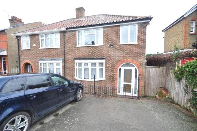 Thumbnail Detached house to rent in Hallmead Road, Sutton