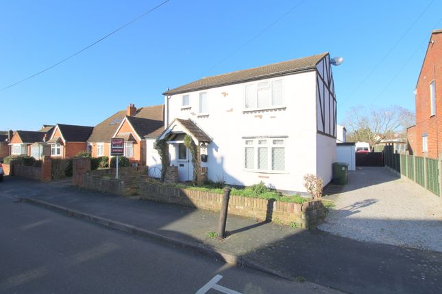 Thumbnail Detached house for sale in Cambridge Road, Ashford