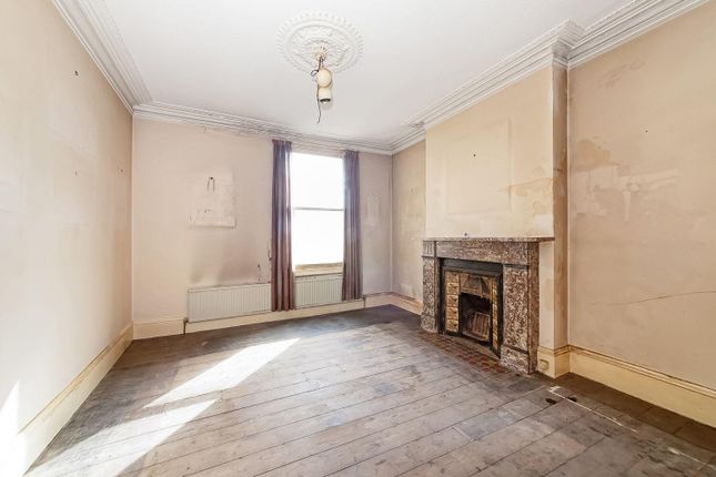 3, Dalmore Road, London photo 4