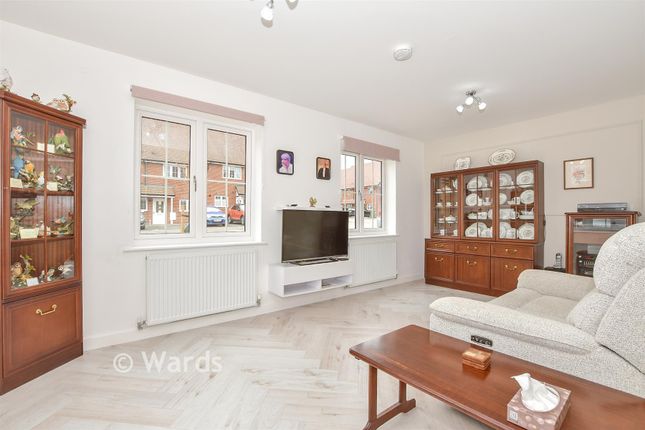 25, Lasius Drive, Maidstone photo 4