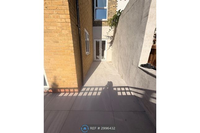 A Ferme Park Road, London photo 4