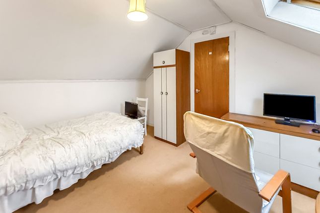 50 Strutherhill, Larkhall photo 4