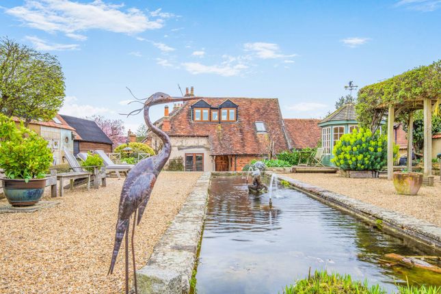 Byre House, Dollicott, Aylesbury photo 3
