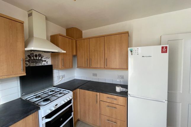 119, Connor Road, Dagenham photo 3