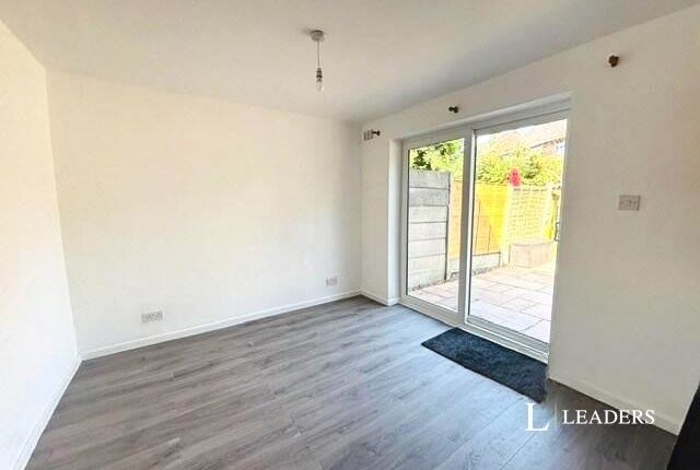 39, Tully Avenue, Merseyside photo 4