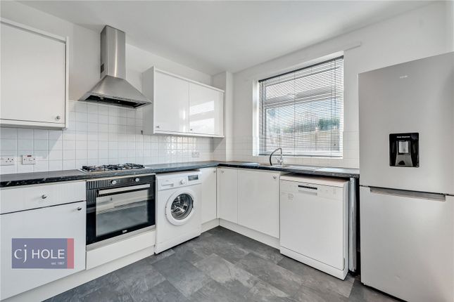 15, Westover Rise, Bristol photo 2