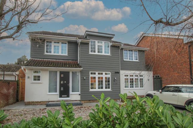 Thumbnail Property to rent in Steeple Way, Doddinghurst, Brentwood