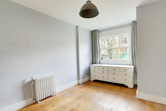 Maisonette to rent in Haringey Park, Crouch End
