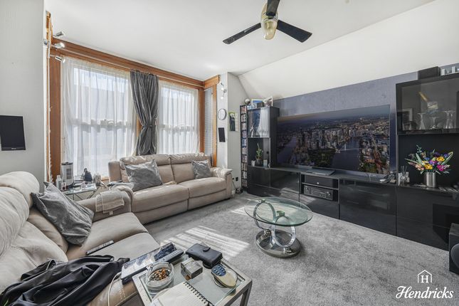 16, Honiton Road, Southend-on-sea photo 4