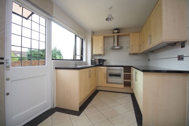 Glenbuck Avenue, Robroyston, Glasgow, G33 1LW, Glasgow photo 4