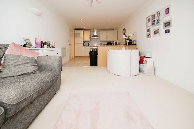 Flat for sale in Vicarage Court, Shrub End Road, Colchester, Essex