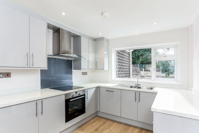 18, Kimber Close, Windsor photo 4