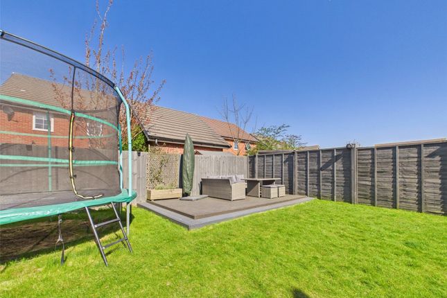 32, Stables Road, Suffolk photo 4