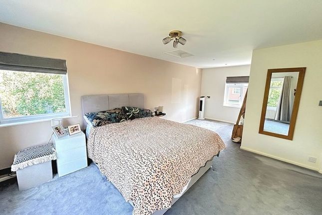 1, Danefield Road, Holmes Chapel photo 4