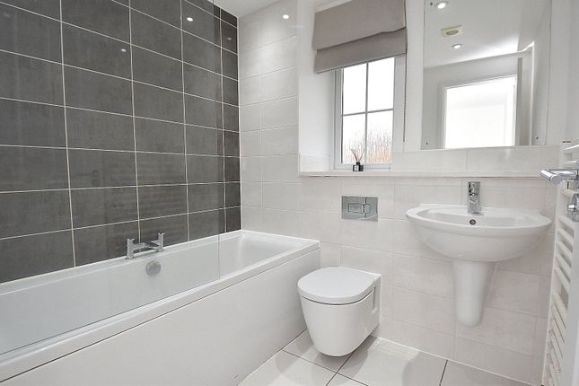 163, Crocker Way, Somerset photo 4