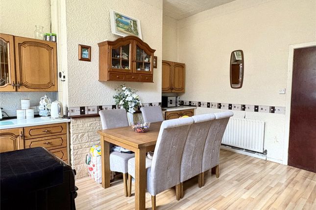 48, Herbert Street, Oldham photo 4