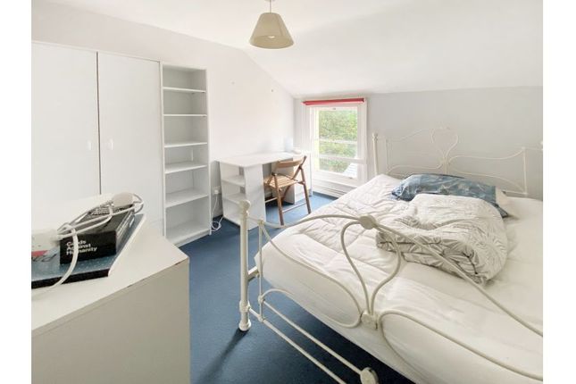 Flat to rent in St John Street, City Centre, Oxford OX1